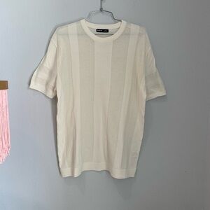 Men’s Beige Shean Sweater shirt.‎ Size M